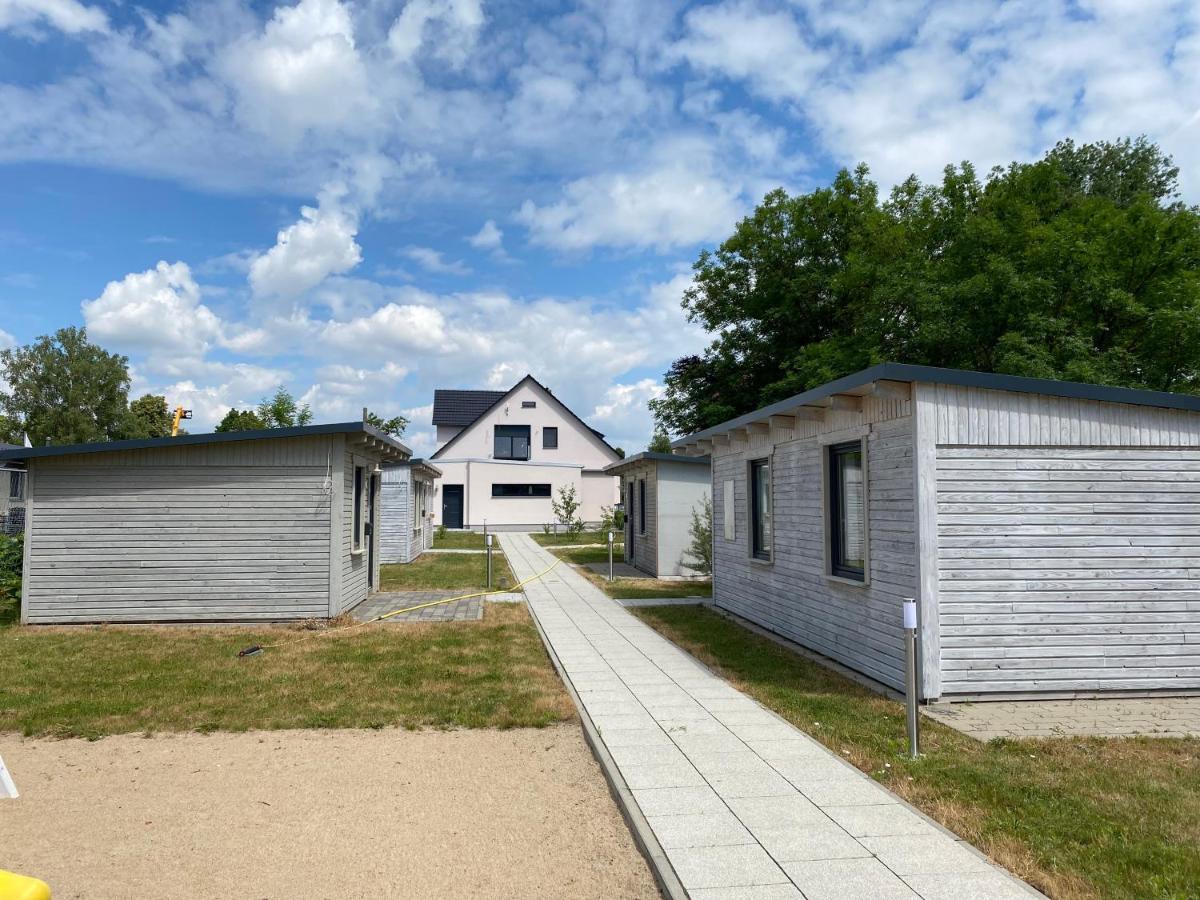 La Maison Pritzwalk - Bett & Bike Exterior photo